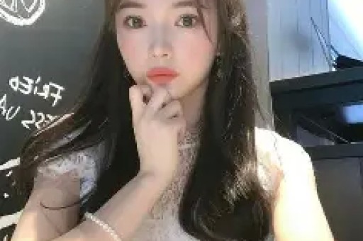 优思益塌房始末：明星集体道歉背后假洋牌与代工厂的真相