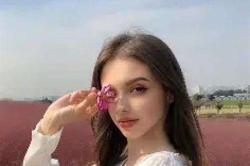 290万粉丝网红林思琪被曝晒出千万假捐款凭证1047万里仅47万是自己的钱千万来自两名粉丝