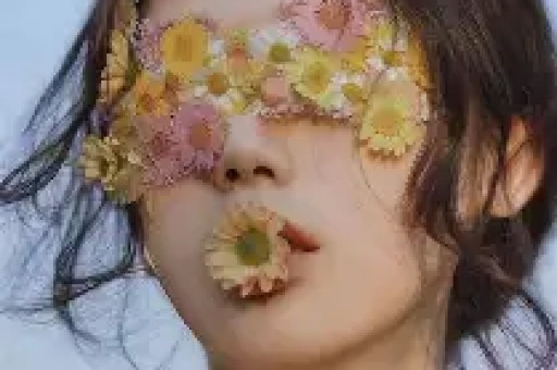 济南近百万粉网红“白警官”走红：查违规车多次遭货车司机当街质问回应“宁听骂声不听哭声”