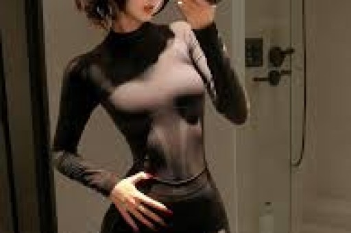 顶级网红美女！G级漫画身材谁能不迷糊？